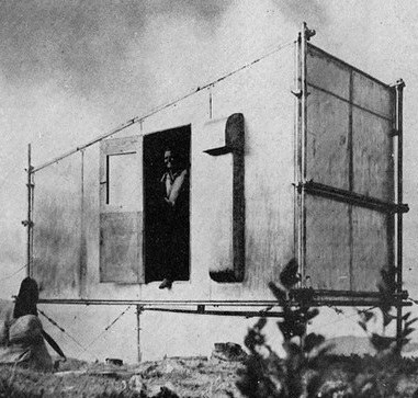 Càmpings, furgos i autocaravanes; és l'arquitectura efímera una solució pel turisme sostenible?